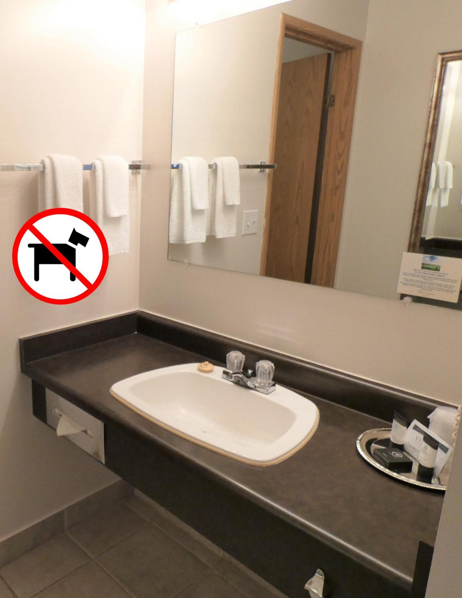 Dilworth Inn Kelowna Zewnętrze zdjęcie